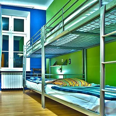 Nathan's Hostal Varsovia