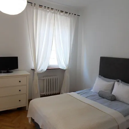 Design City Old Town - Celna Apartment