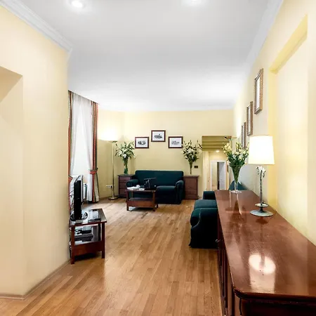 St. Andrew's Palace Aparthotel Varšava