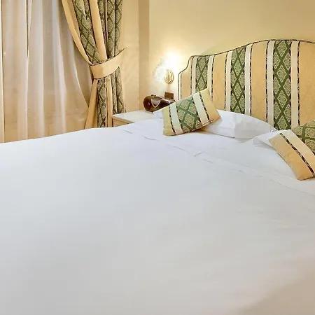 St. Andrew's Palace Aparthotel