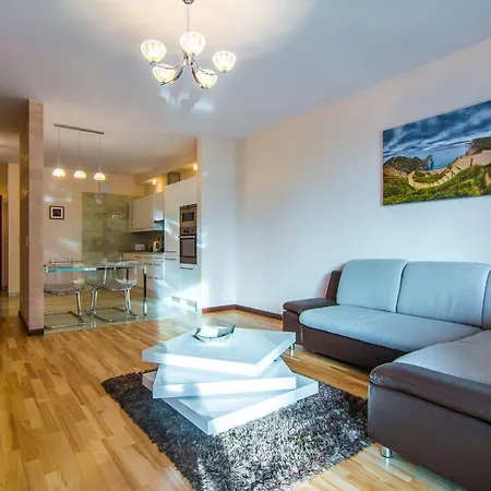 Exclusive Aparthotel Varšava