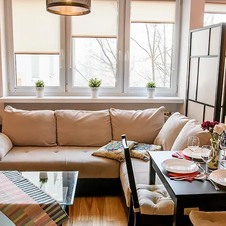 Chmielna Superior Apartment *