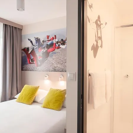 Ibis Styles Warszawa West Hotel
