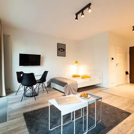 Apartment Mennica *