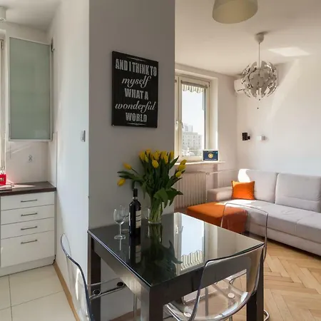 One By Your Freedom Apartment *