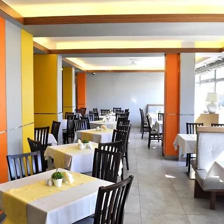 Hotel Ibis Styles Warszawa West 3*