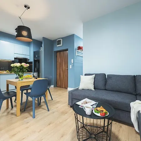 Apartment Airport Okecie Wagonowa Serviced Warsaw
