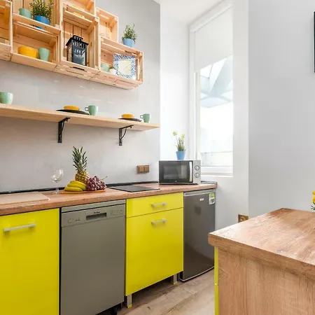 Apartment Wspolna 41 By Renters Warsaw