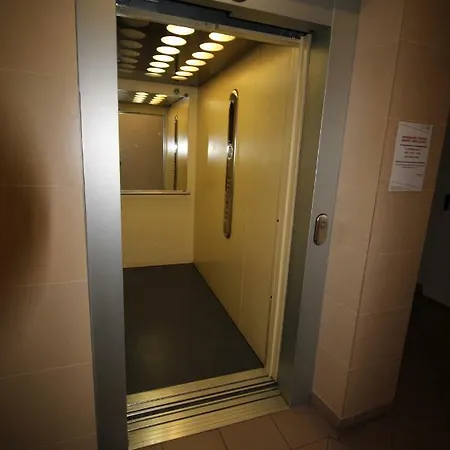 Apartman Podroze Male I Duze