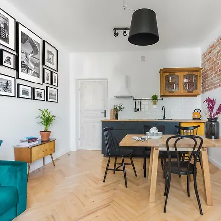 Shortstaypoland Ciasna Apartamento