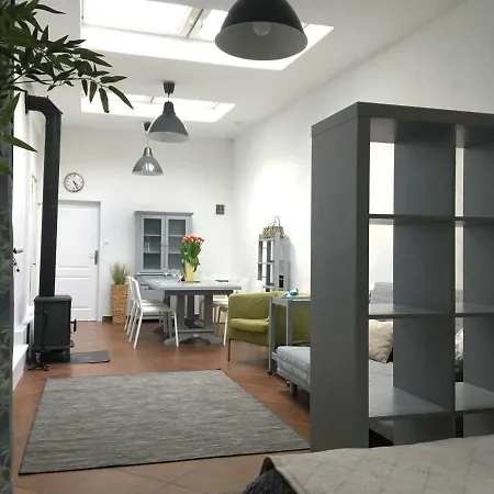 Big Calm 15min 6pers Wifi Fireplace Garden Grill Apartment