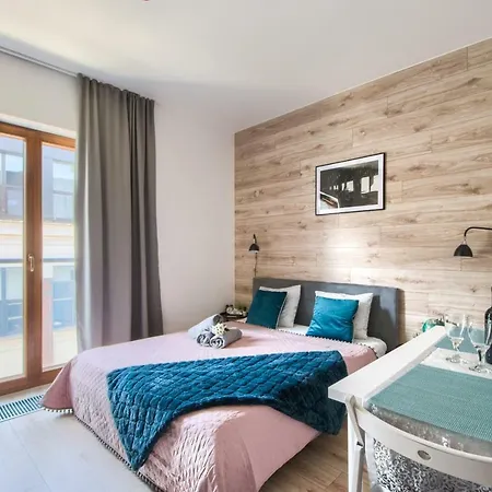 Apartman Centrum Pawia Deluxe- W Studiu Wentylator-fan