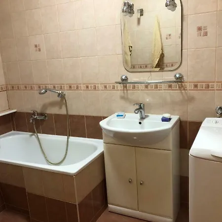 Flat Chmielna Street Apartment *
