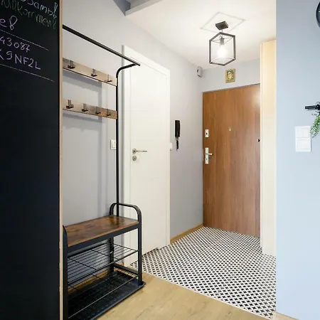 Klimatyczne Metro Slodowiec Apartment *