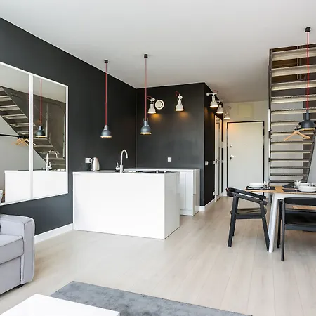 Apartamento Platinum Qbik Varsovia