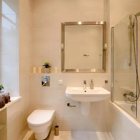 Apartment Charme De *